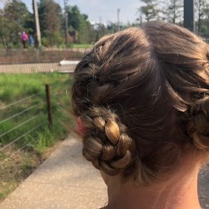 Meet your Posher, Ellen